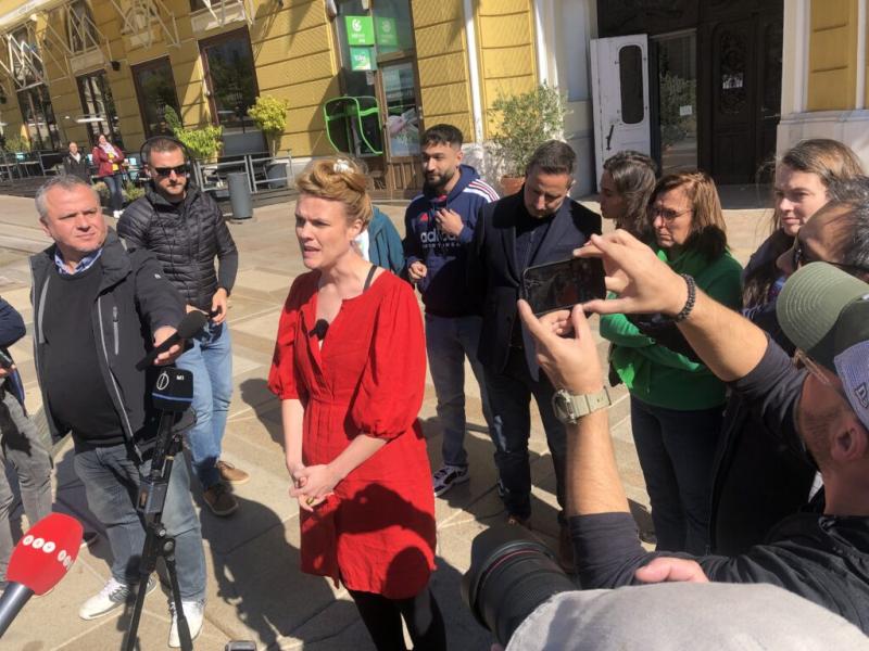 Európai parlamenti képviselők fejezték ki támogatásukat a Pécs Pride rendezvény iránt - pecsma.hu