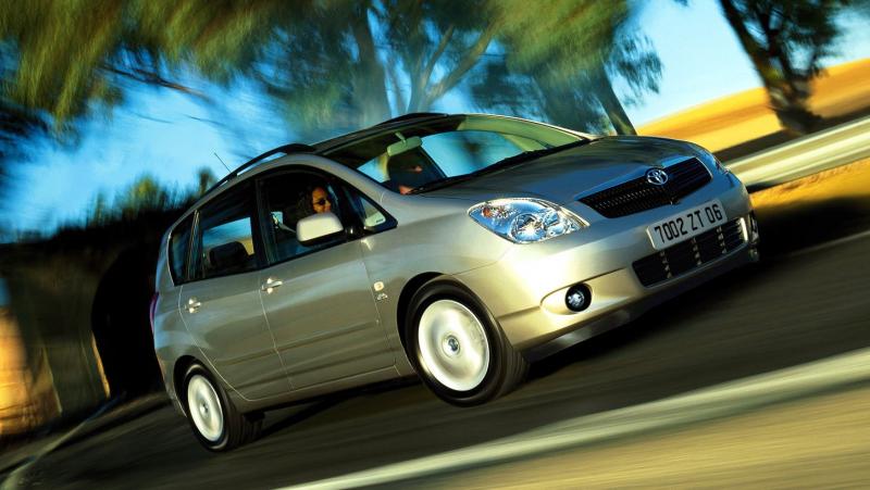 Vásárolhatok négyévszakos gumit, ha évente 15 ezer kilométert autózom? -- Totalcar