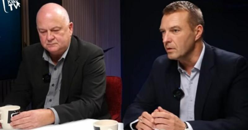 A Szőlő utcai ügy hatásai – Kérdéses a Fidesz erkölcsi válságának következményei

A Szőlő utcai ügy körüli események felvetik a kérdést, hogy vajon milyen következményekkel járnak a Fidesz számára. A politikai táj képét alaposan átrendezheti ez az eset, h